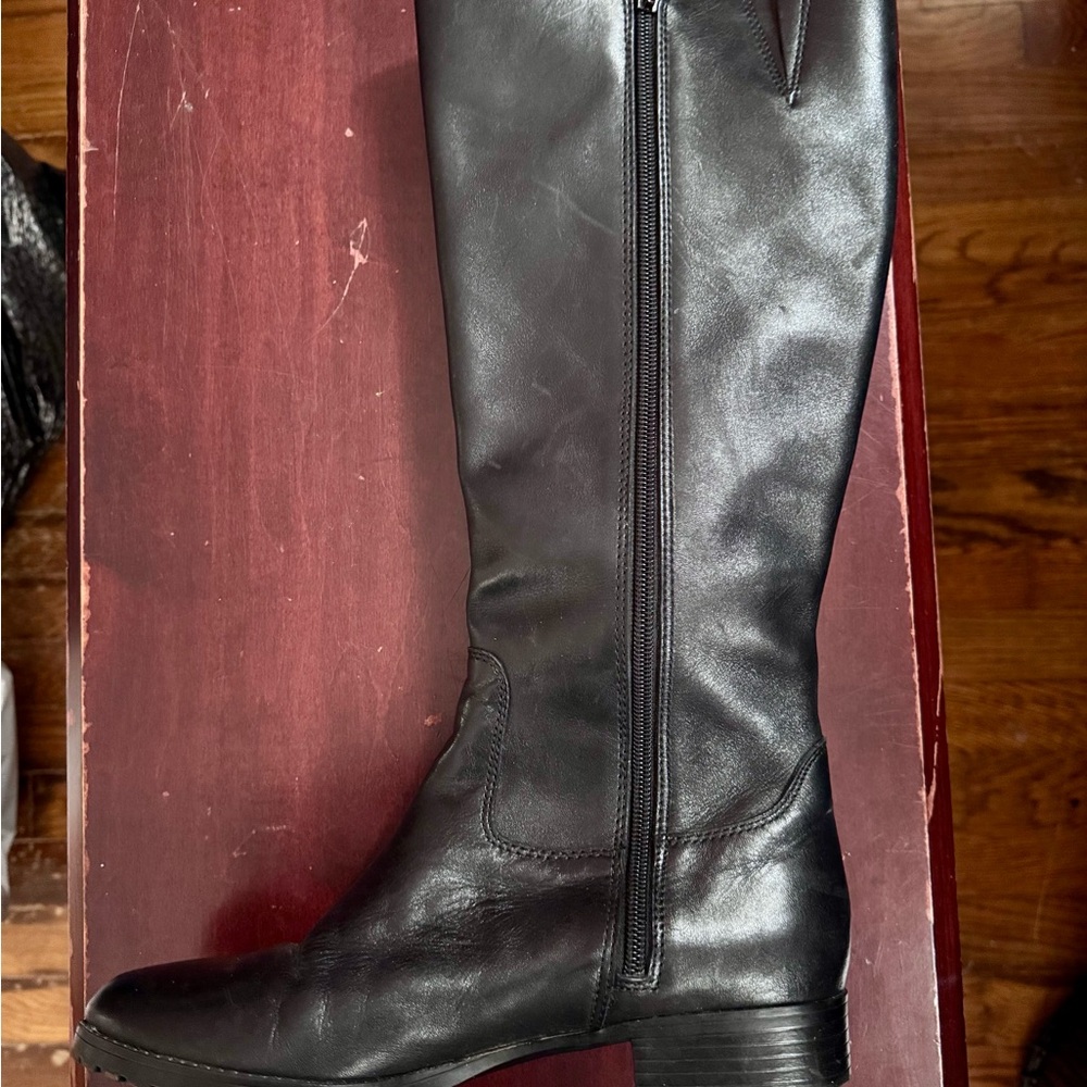 Ralph Lauren Black Leather Knee-High Boots - excellent condition size 7.5 - Picture 8 of 8